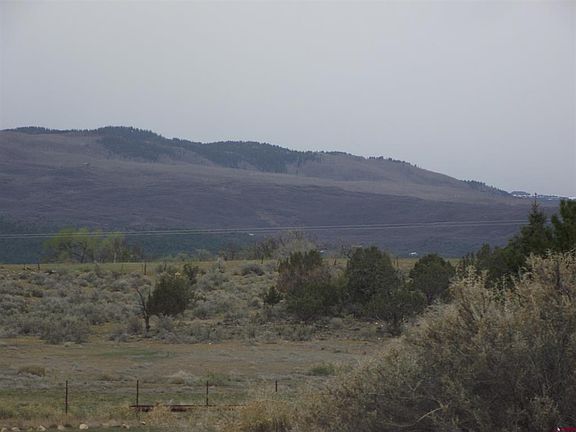 5th image of 735 SE Pinyon Street