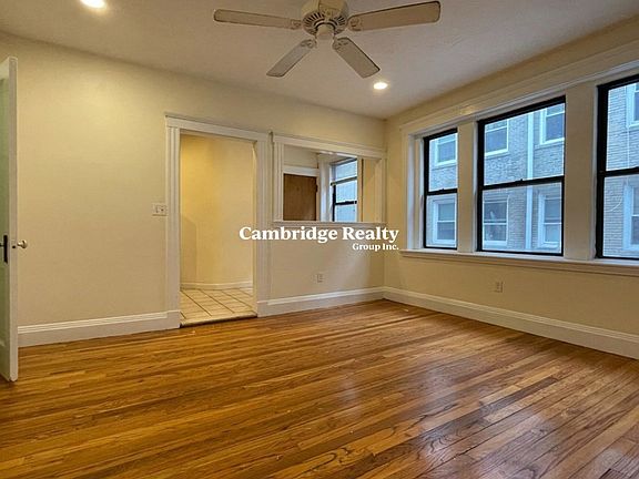 3rd image of 248 Kelton St #7T