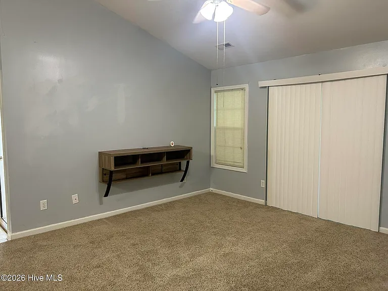 212 W Woodbine Ter — Photo 15