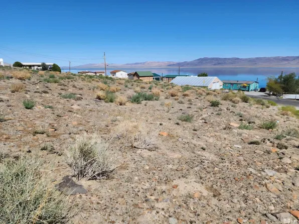 271 Summitview Dr, Walker Lake, NV 89415