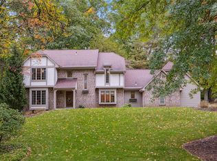 9780 Woodland Rd N, Pittsburgh, PA 15237