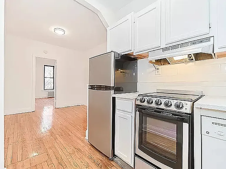 101 Mac Dougal St #3B — Photo 1