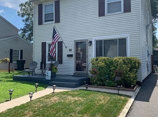 14 Hopkins Ter, Hazlet Township, NJ