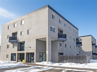 2001 Bonnymede Dr #119, Mississauga, ON L5J4H8
