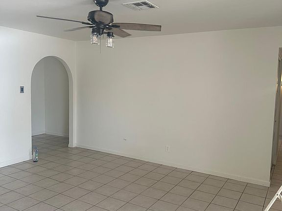 4th image of 5212 N 67th Dr