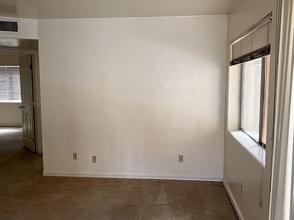 5th image of 2536 N Corinthian Garden Dr APT 2