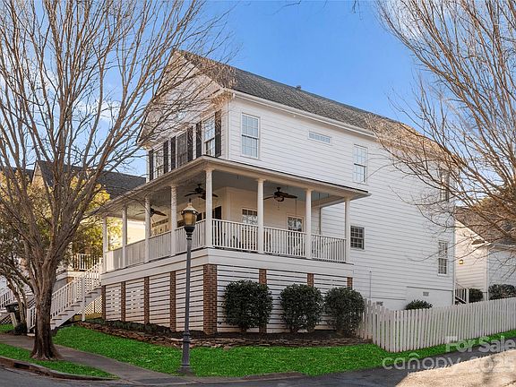 2nd image of 14111 Garden District Row