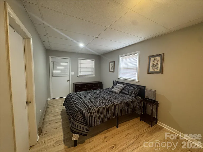 319 Connelly Springs Rd SW #A — Photo 10