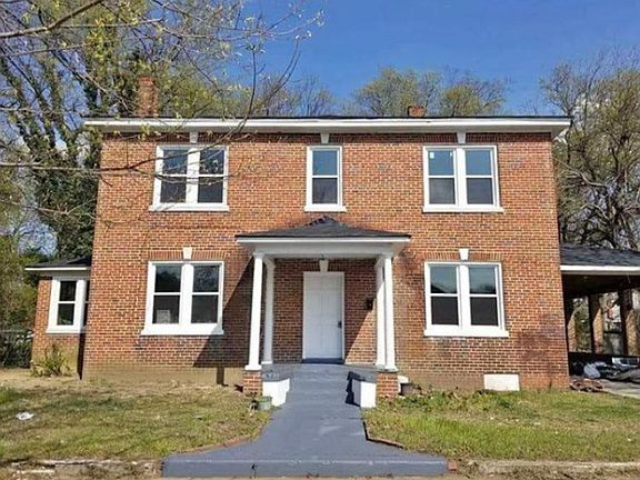 3rd image of 311 Cedar Ln