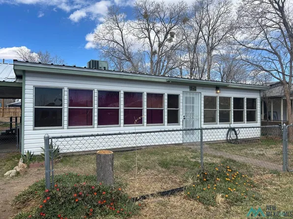 713 Charles St, Truth Or Consequences, NM 87901