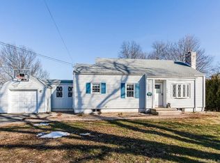 586 Maple St, Wethersfield, CT 06109
