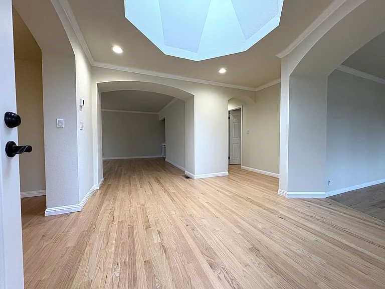 1205 Awalt Dr — Photo 5