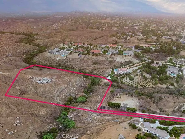 6743 Canyon Hill Dr #4, Riverside, CA 92506