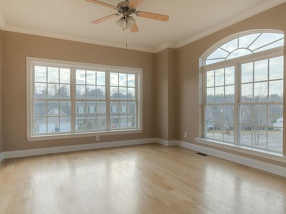 4th image of 105 Cedar Bluff Dr