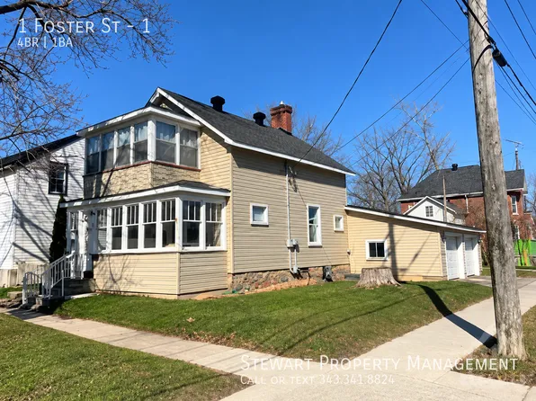 1 Foster St #1, Perth, ON K7H 1R3