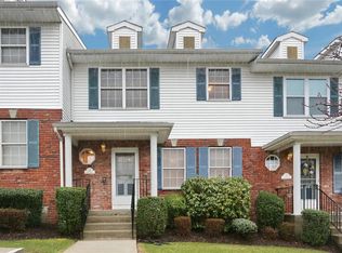 25 Jamie Ct, Suffern, NY 10901