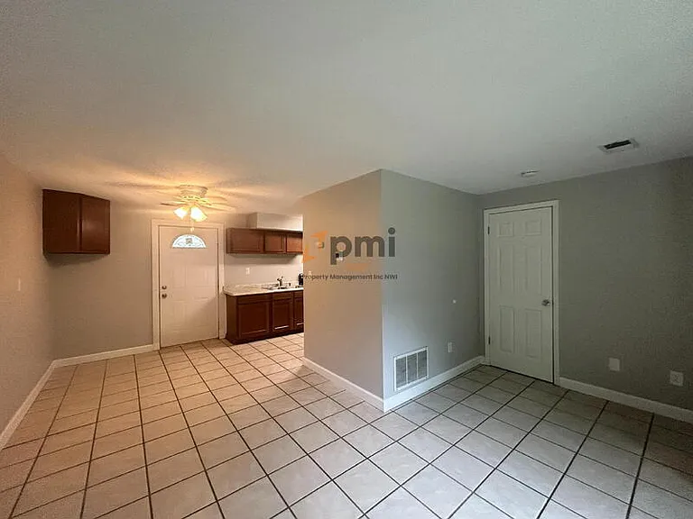 2353-2355 Hickory St #2353 HICKORY ST — Photo 4