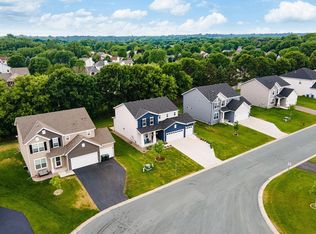 508 Aidan Cv, Eagan, MN 55123