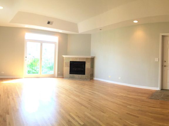 Living Room Dining Room/Combo