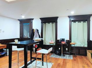 952 Greene Ave #1, Brooklyn, NY 11221