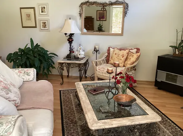 10A Chimney Ln, Lagunitas, CA 94938