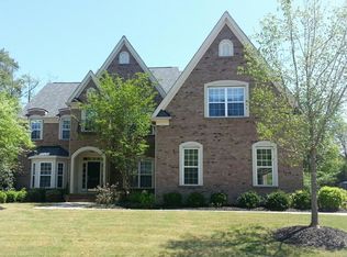 16912 Turtle Point Rd, Charlotte, NC 28278