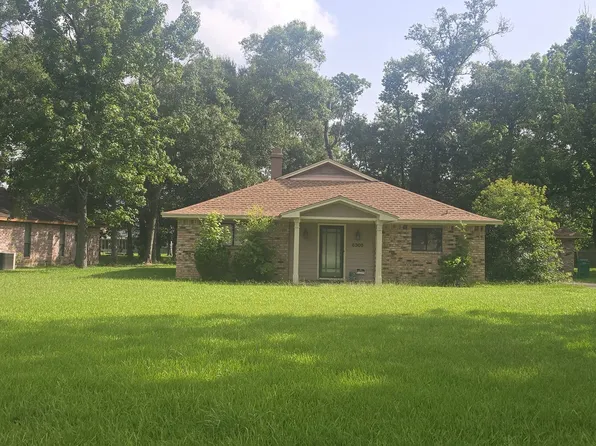 6308 Rosewood Dr, Orange, TX 77632