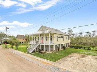 301 Saint Ann St, Madisonville, LA 70447