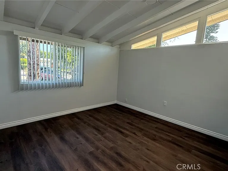 1002 E Walnut Ave — Photo 21