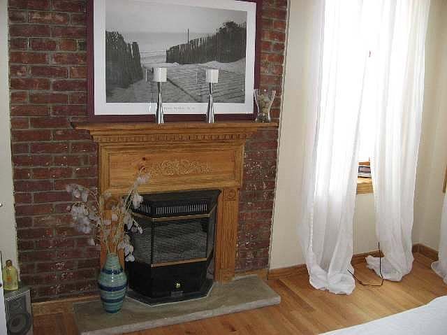 2nd image of 580 Jersey Ave #302