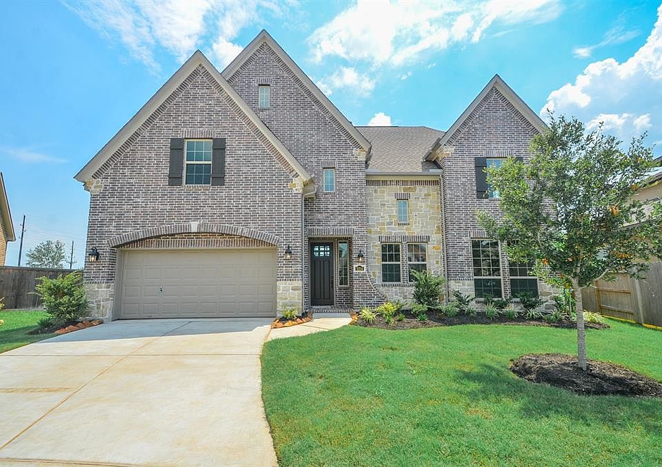 1st image of 2214 Hermina Radler Dr