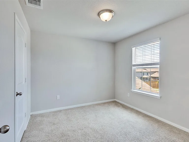 13923 Macquarie Dr — Photo 19