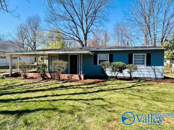 160 Wilkenson Dr NE, Huntsville, AL 35811