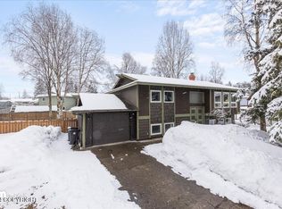3023 Ambergate Dr, Anchorage, AK 99504