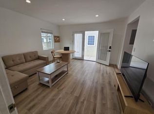 7546 Gaviota Ave, Van Nuys, CA 91406