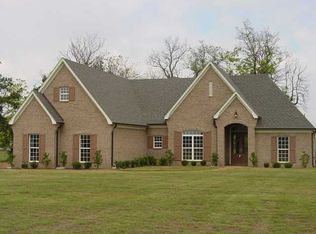 200 Caleb Rd, Oakland, TN 38060