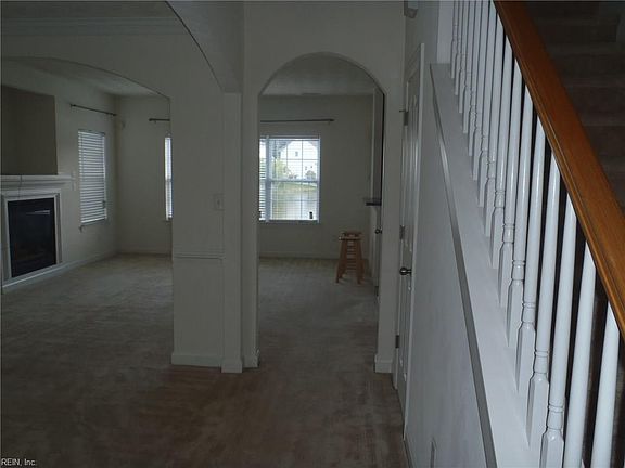 5th image of 817 Antonick Ln