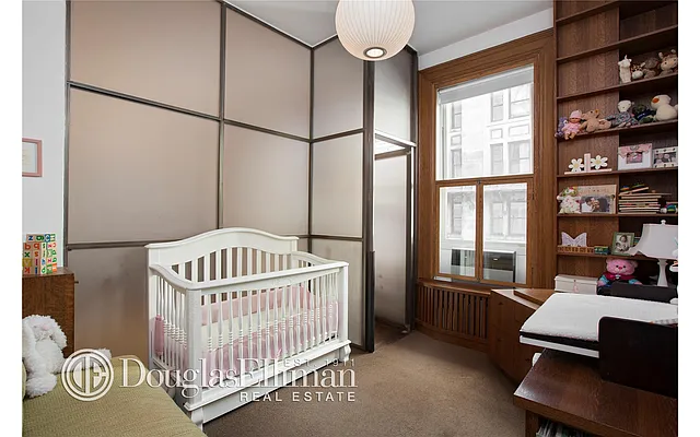 Sold by Douglas Elliman | media 18