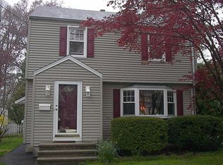 136 Nichols Ter, Stratford, CT 06614