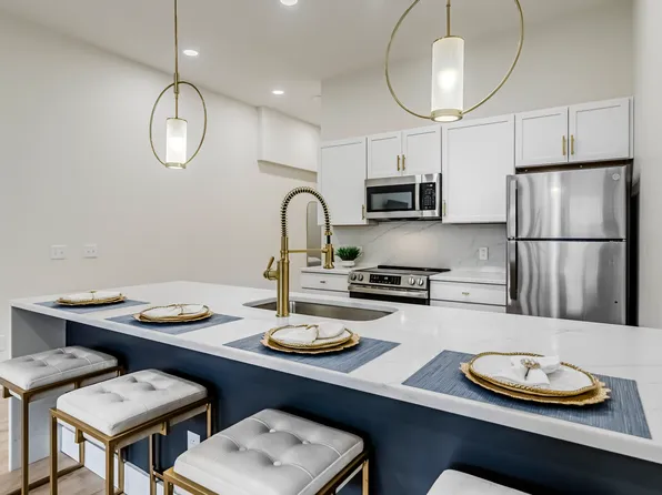 1104 Main St #10, Sylvan Beach, NY 13157