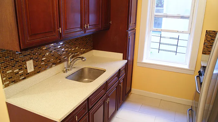 Rented by East Williamsburg Realty Inc | media 22