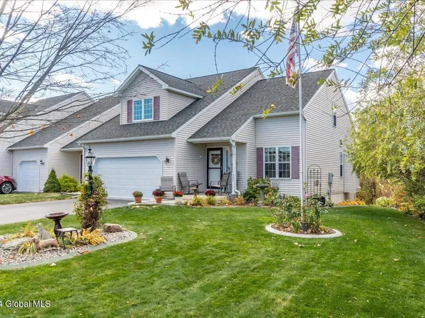 23C Pointe W Drive, Clifton Park, NY 12065