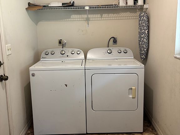 3rd image of 5500 NE 12th Ave