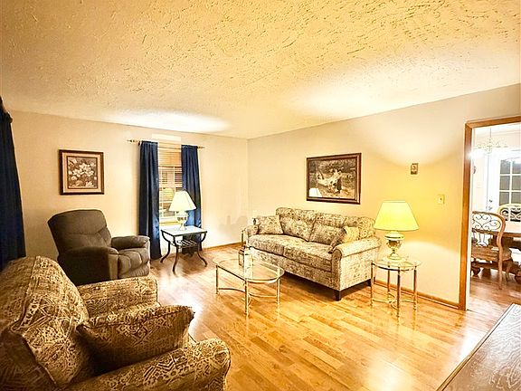 4th image of 4850 Caneyville Rd