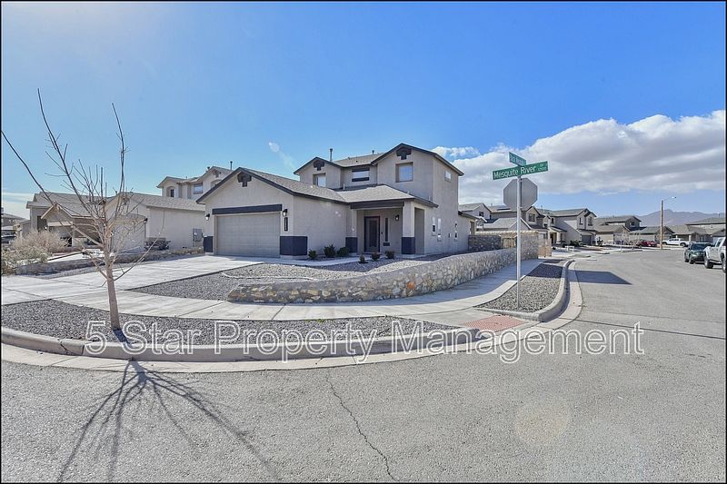 1st image of 12069 Mesquite River Dr