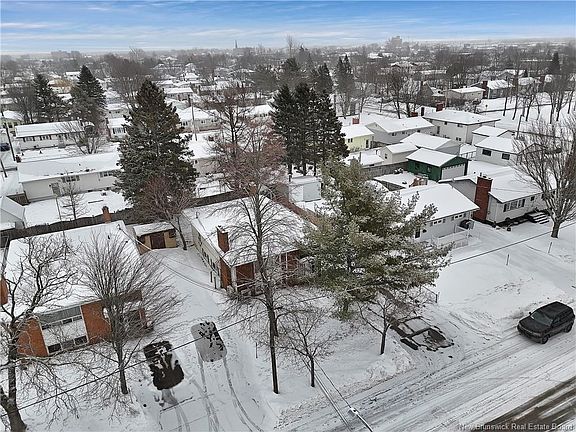 2nd image of 165 Snow Ave