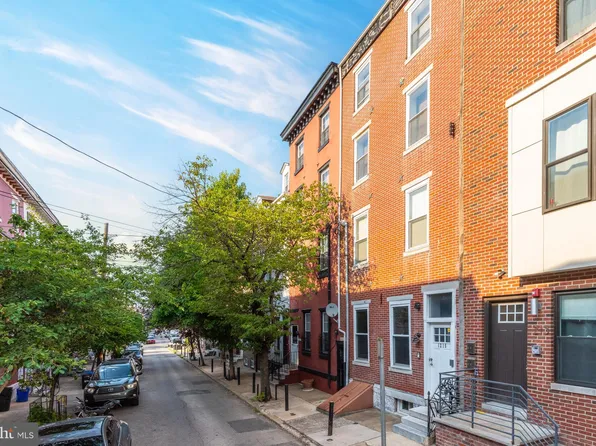 1215 N Randolph St #1, Philadelphia, PA 19122