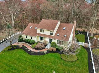 9 Berkeley Dr, Franklin, MA 02038