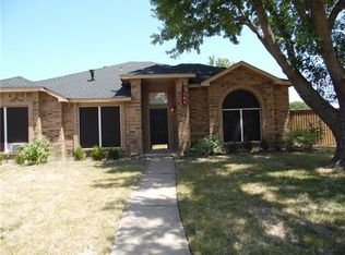 100 N Carriage House Way, Wylie, TX 75098