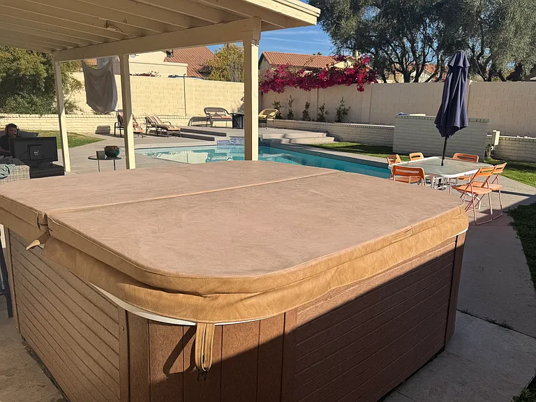 1745 N La Rosa Dr — Photo 44